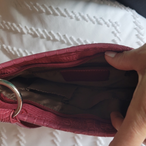 Purse - Picture 2 of 4